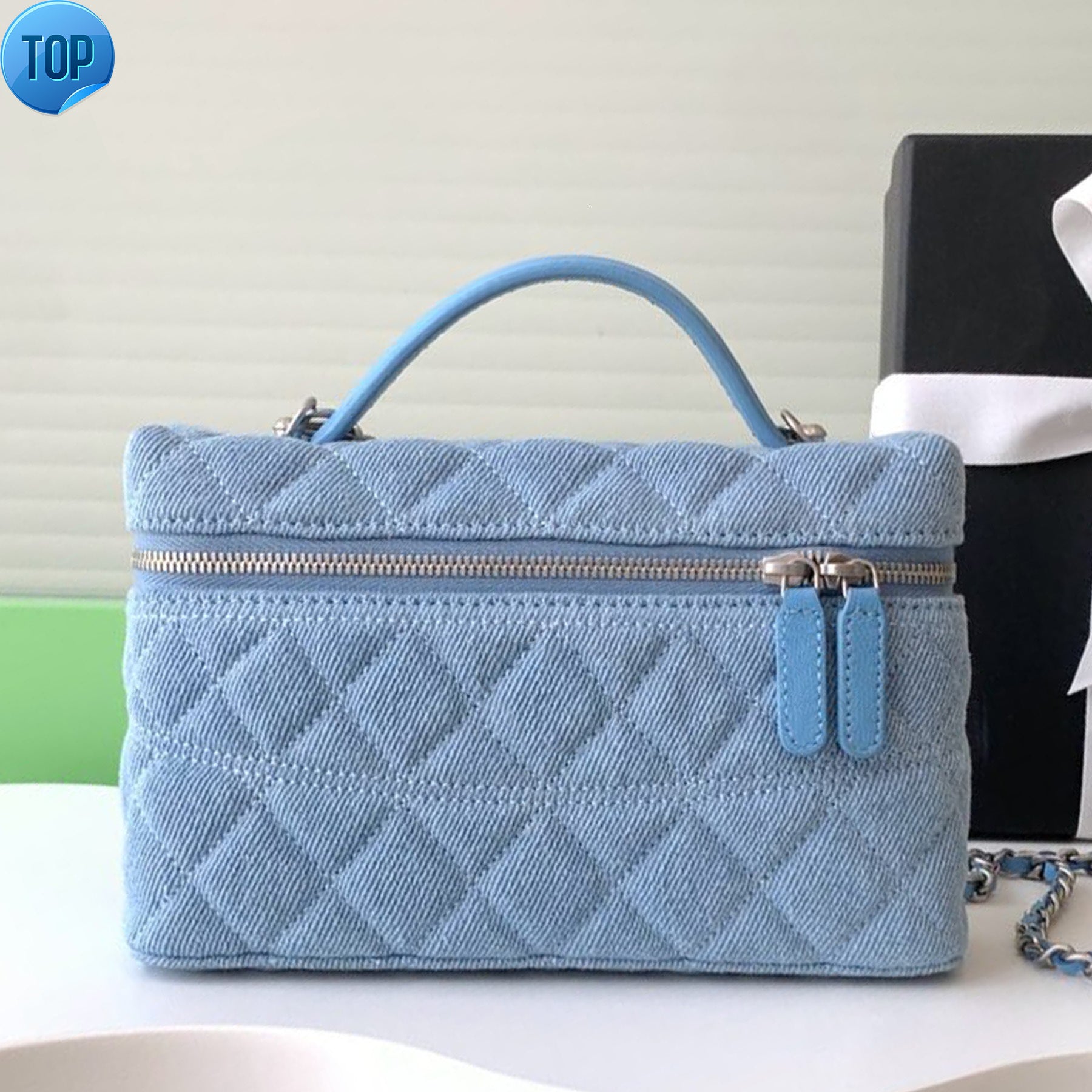 Top Quality 10A Chain Cosmetic Bag Luxury Designer Denim Silver Hardware Clutch Bag Zipper Closure Handbag Credit Card Slot Shoulder Bag Women Casua