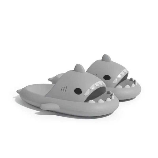 Womens Shark Slide Summer Home EVA Bathroom Casual Sandals Mens Outdoor Cool Beach Slide Couple Fun Flip Cover Y241023