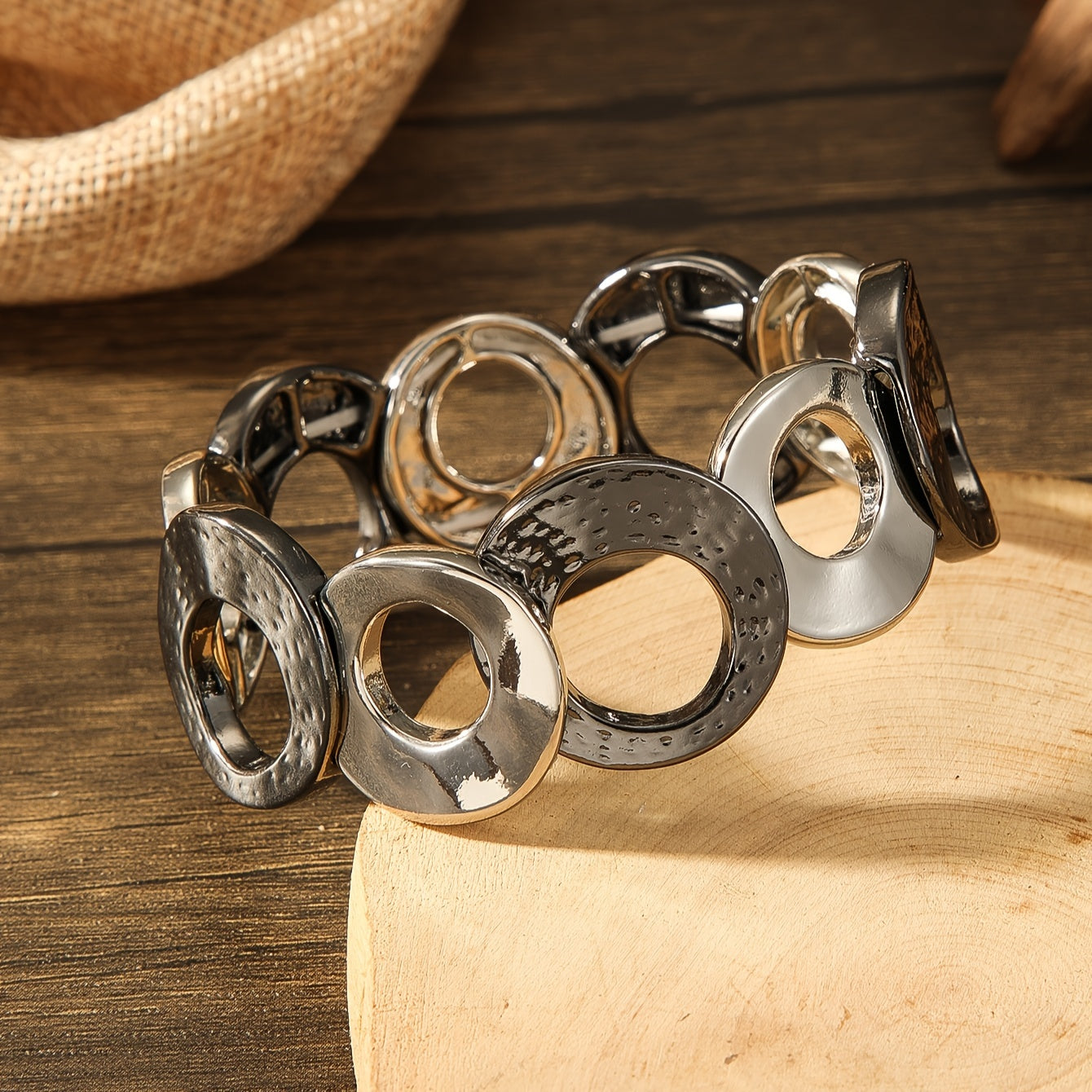 TEMU Vintage Copper-plated Elastic Bracelet With Golden-tone Accents - Adjustable , For Casual Attire & Gift , Versatile Jewelry