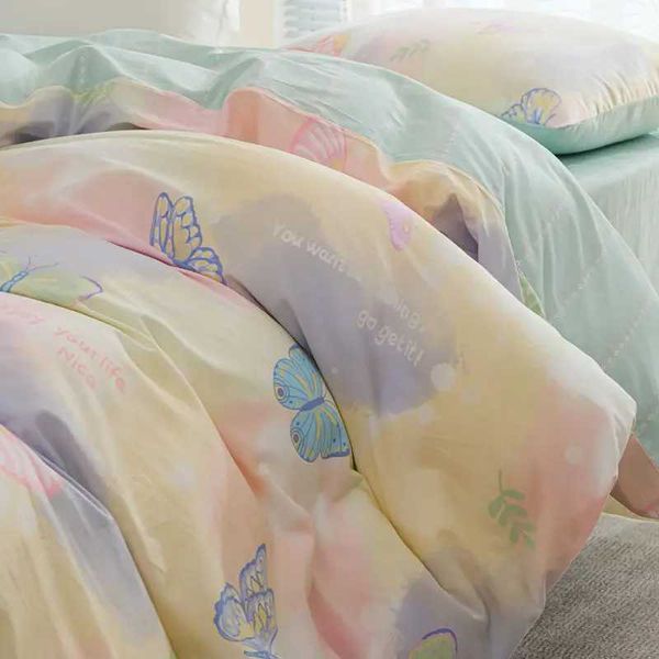 Butterfly Ins Duvet Cover Set No Filler case Flat Sheet Korean Style Single Queen Size Girls Boys Home Hotel Bedding Set Y250122