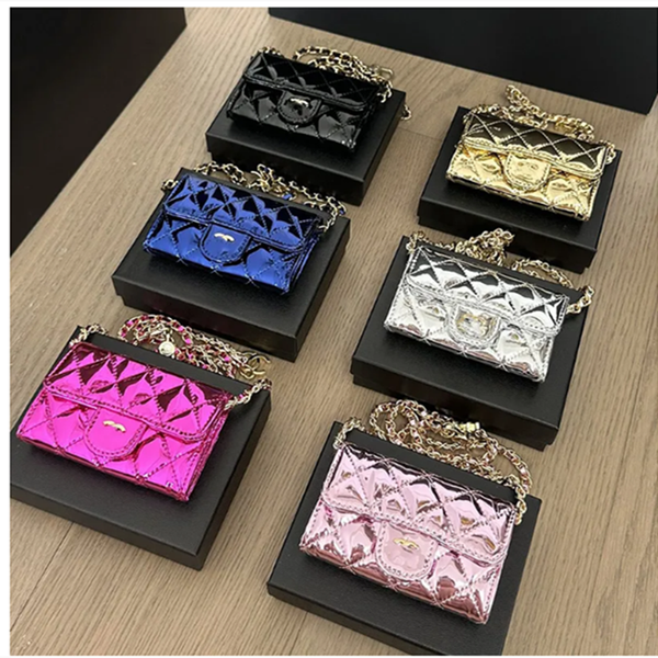 Designer Patent Leather Classic Mini Flap Vanity Waist Bags Fanny Pack Waistpack Chest Purse Gold Metal Hardware Matelasse Chain Crossbody S