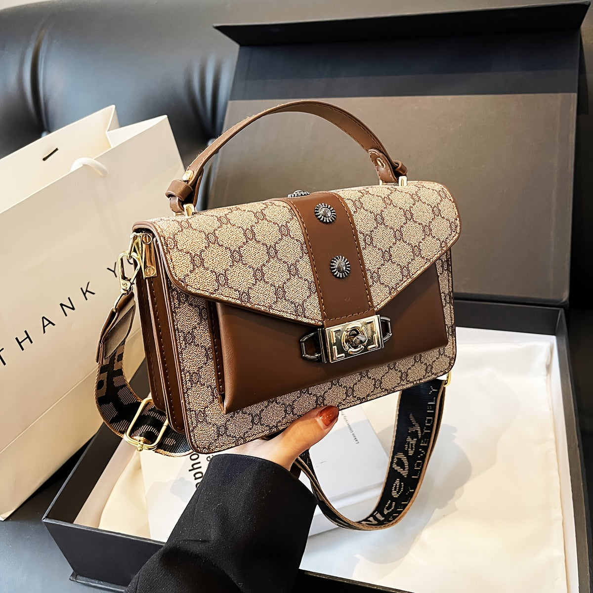 TEMU Wo 's Geometric Pattern Synthetic Leather Handbag With Adjustable Wide Strap, Golden-tone Clasp Closure & Spacious Interior - Coffee-gray-white