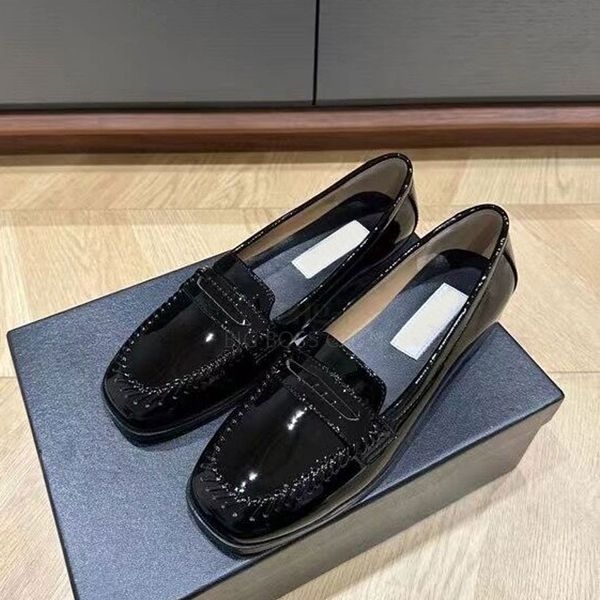 Top quality Square-toe Loafers Flat shoes for women Patent Leather slip on shoe Luxury designer dress shoes Walking Office shoes Black blue