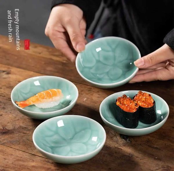 Kongshan Xinyu Longquan celadon kitchen vinegar saucer seasoning dish small plate ceramic sauce dish restaurant snack plate Y240902