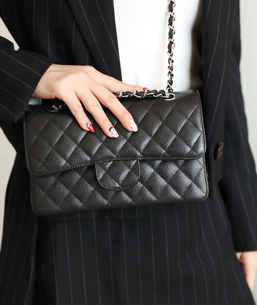 women bag Mirror quality designer bag caviar sheepskin material high quality gold and silver metal chain bag double letter flip bag crossbod