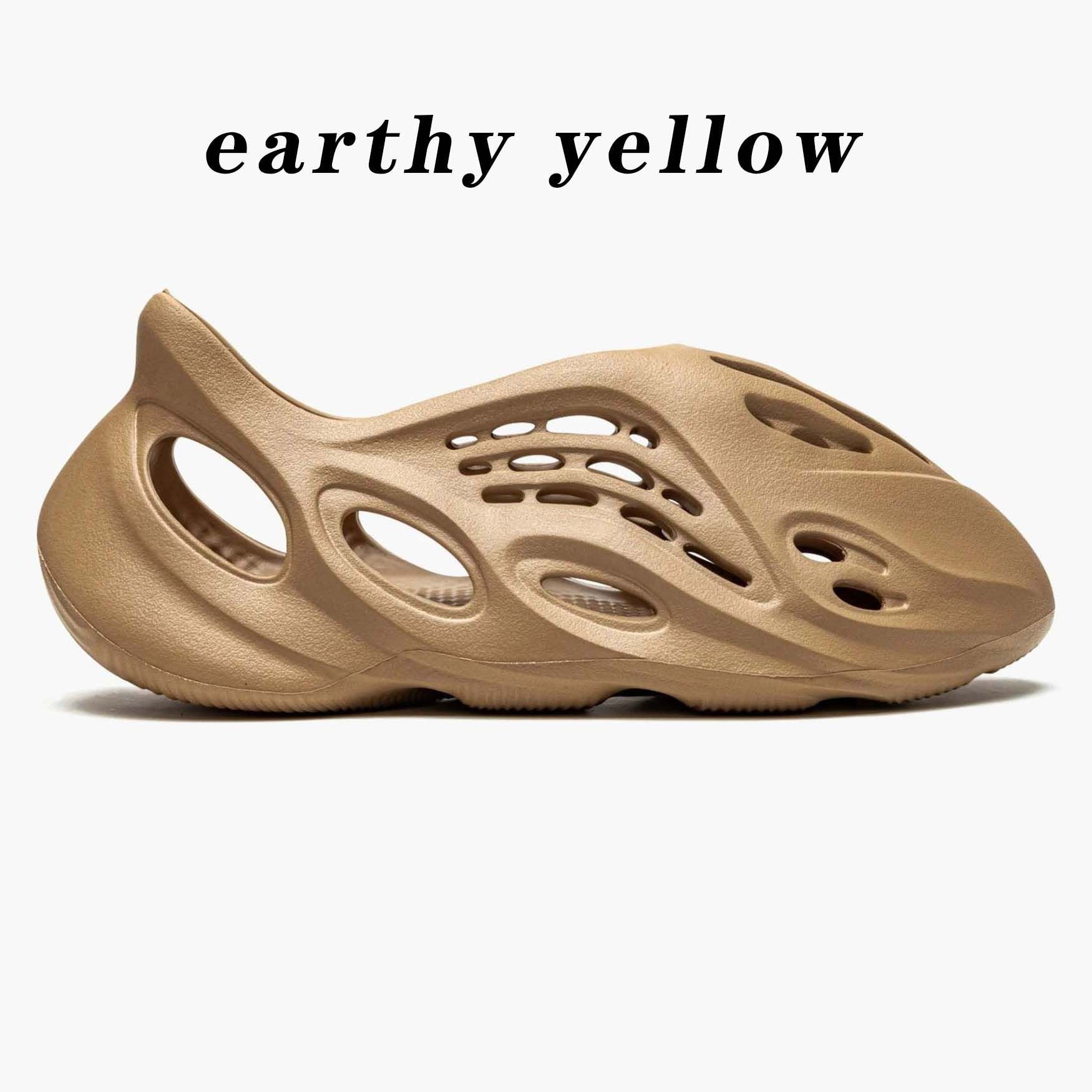 run designer slippers indoor and outdoor slippers sandals Sliding bubbles three males and females in black white resin sliding block pattern crime w