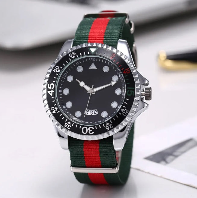 Top Brand Luxury Fashion Diver Watch Men 30ATM Waterproof Date Clock Sport Watches Mens Quartz Wristwatch GU03