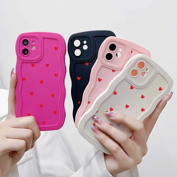 Soft wavy line heart-shaped phone case suitable for iPhone 11 case iPhone 13 12 14 15 Pro Max XR X 6 7 8 Plus SE silicone cover M240902