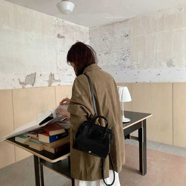 Korean autumn and winter new ins womens backpack clip backpack niche black backpack trendy handbagX240906