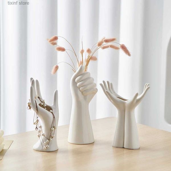 Vases Modern Style Hand Vase Ceramic Vase Dried Flower Decorative Flowerpot Home Decoration Accessories Modern Home Decor Love Gift T240309
