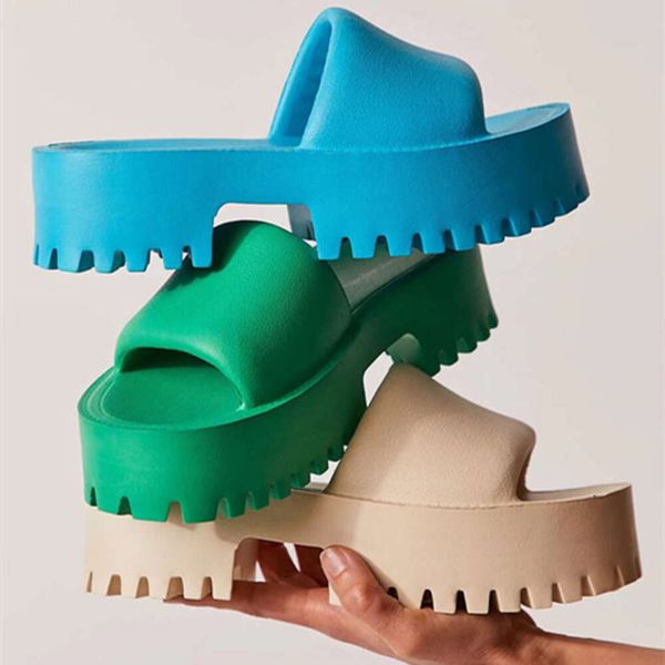 New Arrival Fashion Ladies Slippers 2024 Candy Color Eva Slides Simple Trendy Platform Sandals for Women