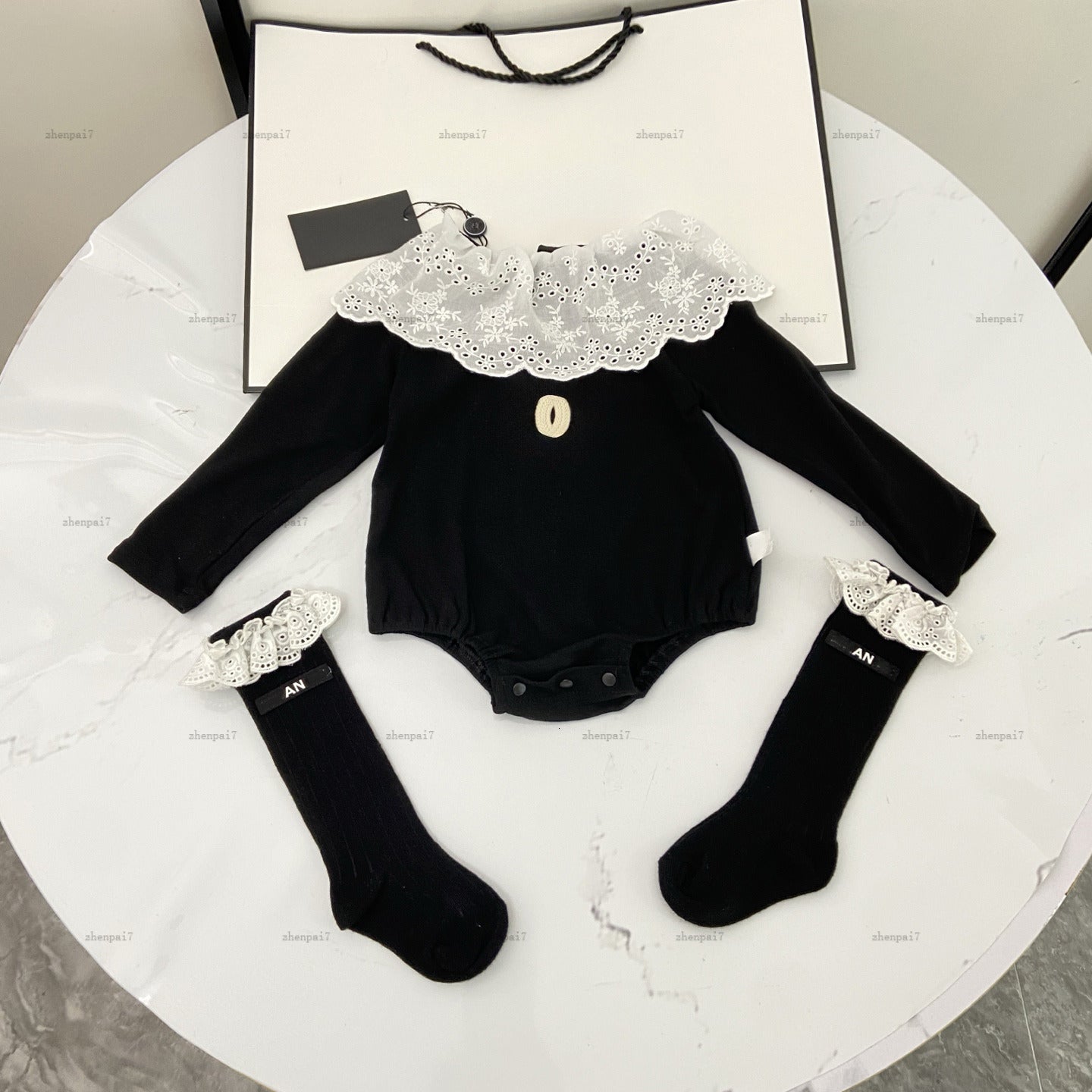 Top newborn bodysuit toddler romper designer Baby clothing Long sleeve infant jumpsuits With stockings A128X04N083