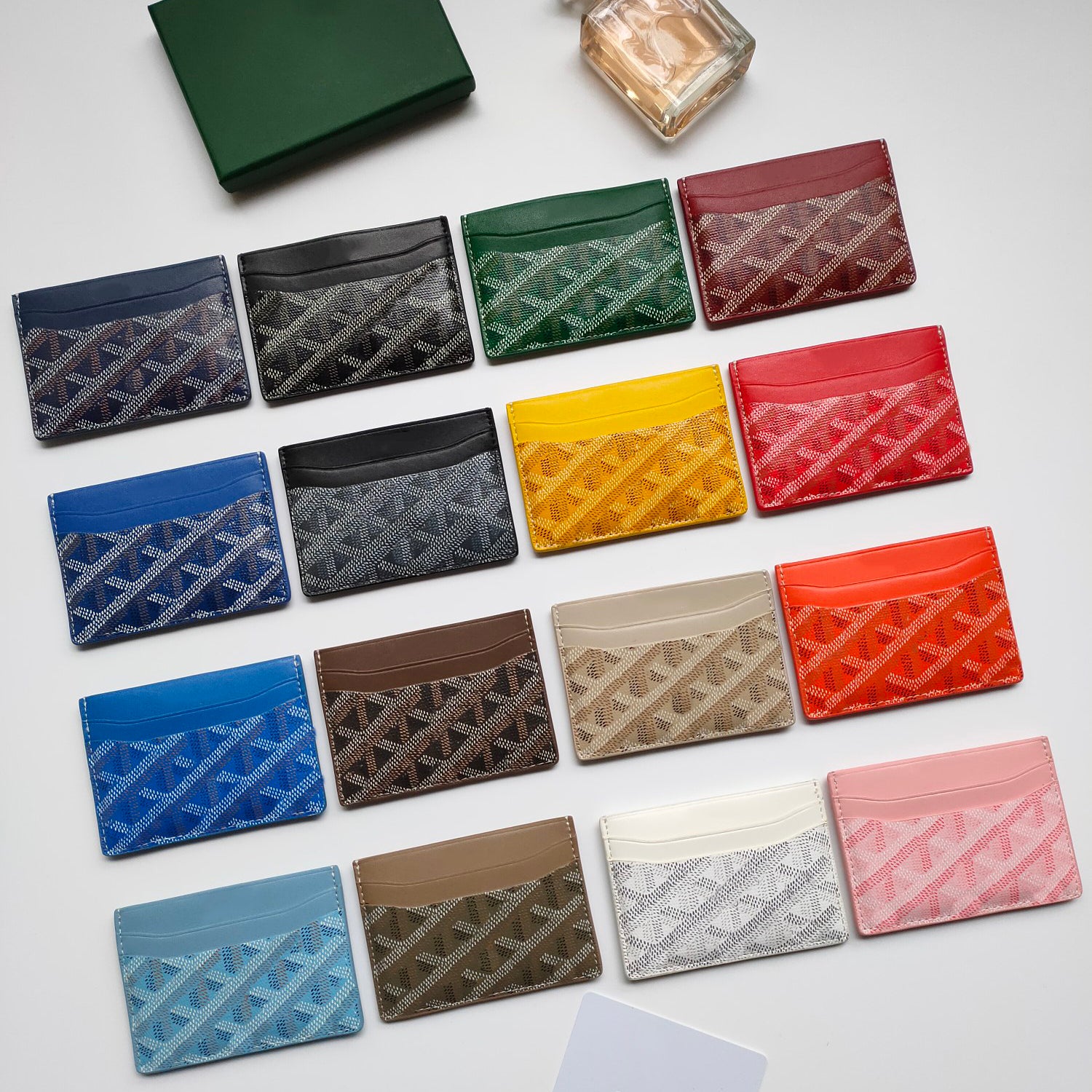 Genuine Leather Card Holder Designer Wallets Luxury Fashion Coin Purses Quality Cardholder Key Pouch Women Mens Bag Wallet Passport Holders Keychain