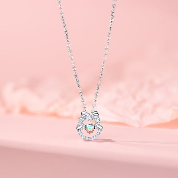 Chic Youthful Floral Motif Ladies&#039; Collar Necklace Sleek Stainless Steel Statement Jewelry