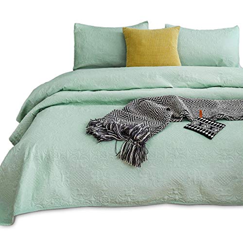 KASENTEX Coverlet Quilt Set-Pre Washed-Luxury Microfiber Soft Warm Bedding-Solid Colors Bedspread-Contemporary Floral Design (Deep Celadon Green, Quee