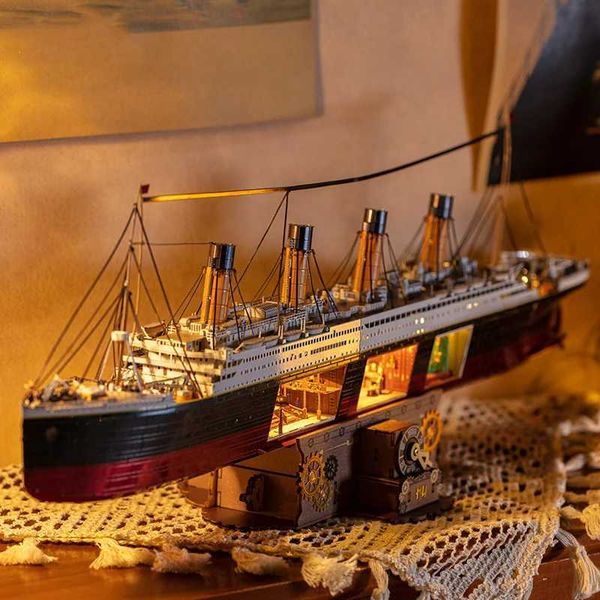 Model Building Kits DIY 3D Metal Puzzle Titanic Ship Model Building Kit Assembly Ship Puzzle and USD Lamp Adult Birthday Gift H240709
