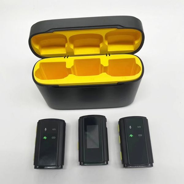 Professional Wireless Microphone with Dual Clip Design for Noise Reduction - Compatible with iPhone & Android Devices