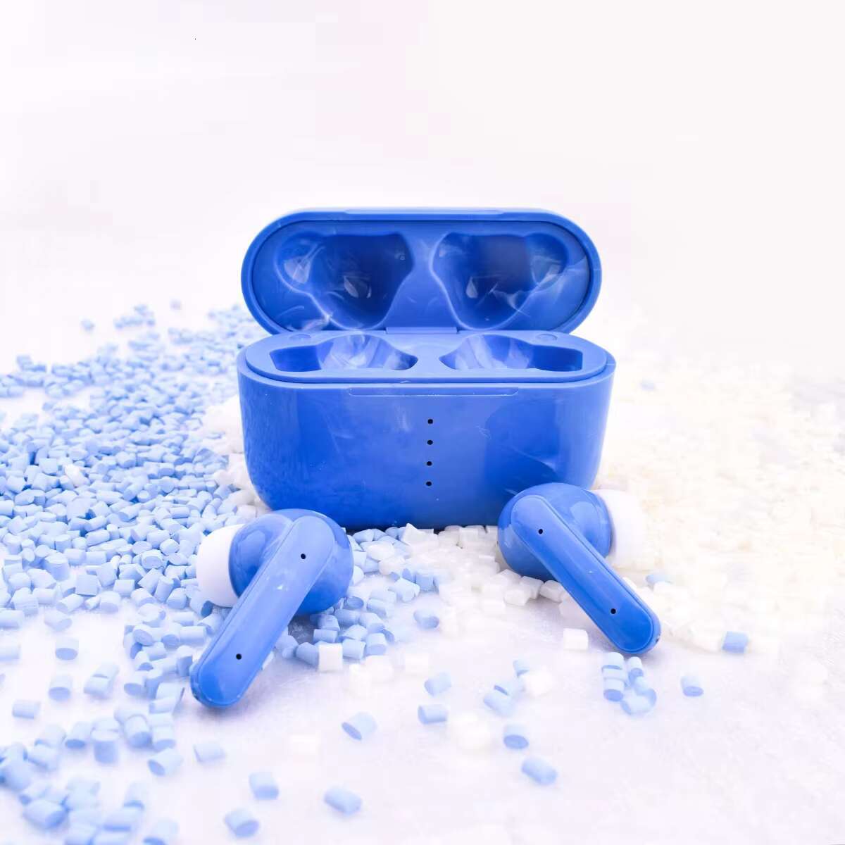 T09 High Wireless Type C Earphones Tws In-Ear Headphones with Best Sound Quality Cool Earbuds