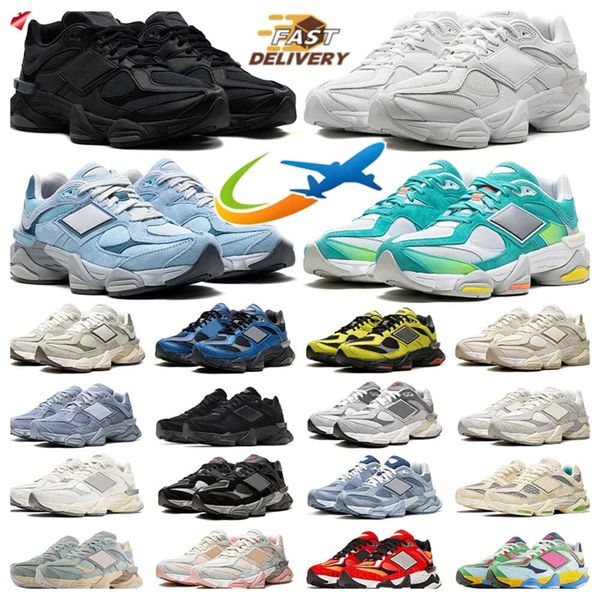 Designer outdoor sneakers triple white black Castlerock Arctic Sea Salt Quartz womens sports chaussure men women running shoes mens trainers