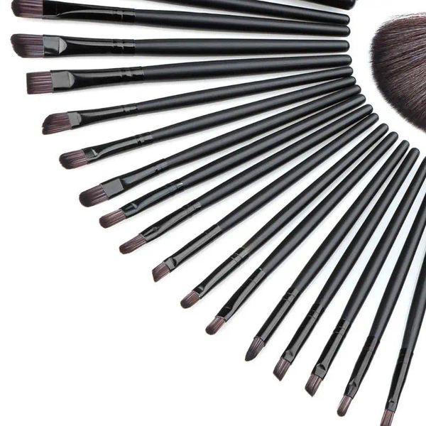 Makeup Brushes 32pcs Cosmetic Tool Eyebrow Powder Brush Set Bag