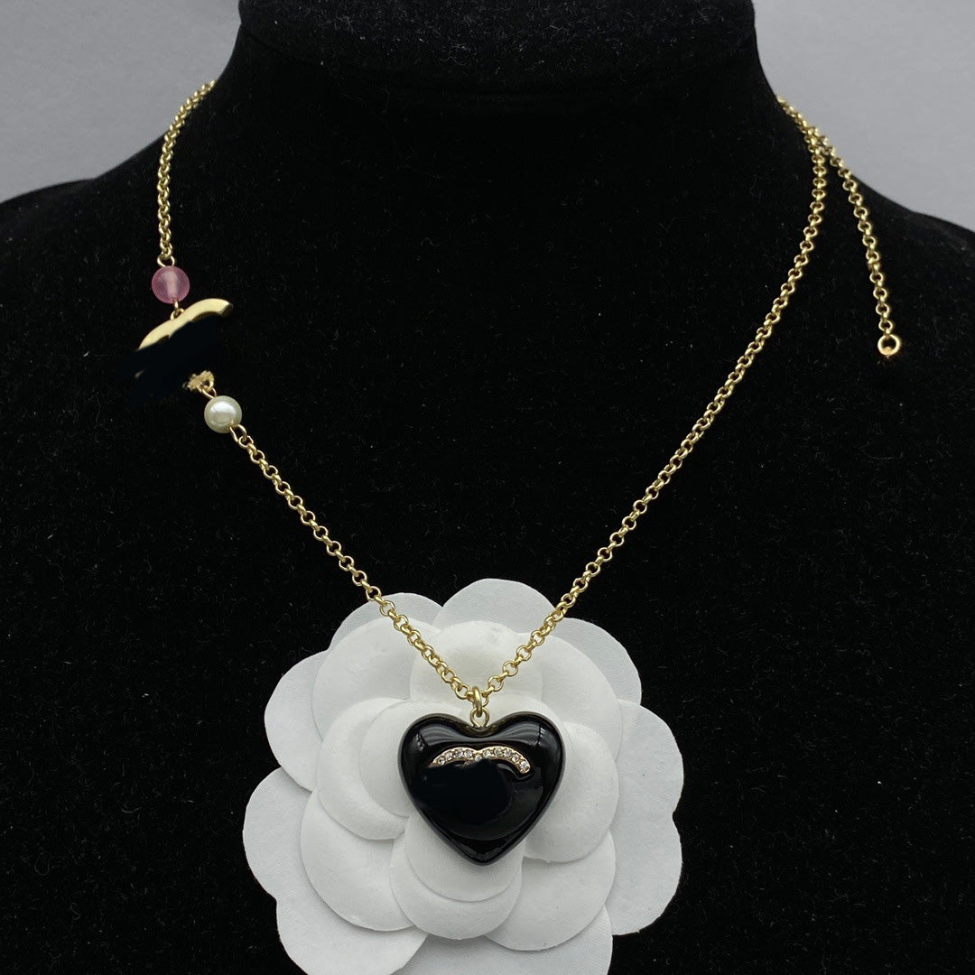 Luxury Brand Designer Necklace Letter Pendant for Women Pearl Choker Chains Necklace 18K Gold Plated Wedding Party Jewelry Accessories Gift