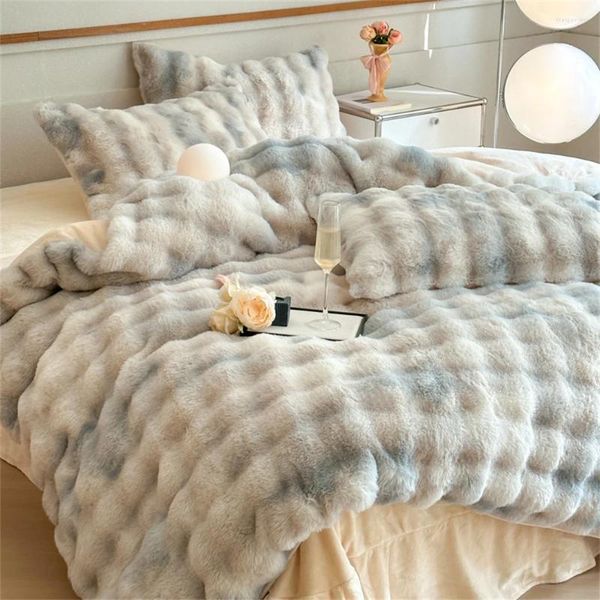 Gradient Veet Fleece Bedding Set, Faux Rabbit Fur Warm Duvet Cover & Pillowcases