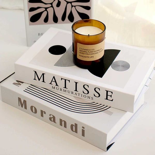 Luxury Fake Books Storage Box Coffee Table Books Box Villa Hotle Study Simulation Books Fashion Shooting Props Books Home Decor M240903