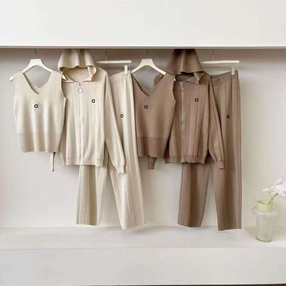 LLL Women Two Pieces Yoga Set Backcross Sport Bra Fiess Tank Top High Waisted Workout Tights Biker Gym Shorts Tracksuits Activewear