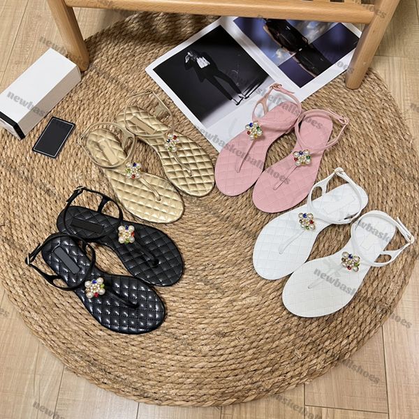 Womens Designer New Slippers Quilted Lambskin Pearls Embellished Thong Sandals pink White women shoe Black Sliders Gold mens Slipper Sandal