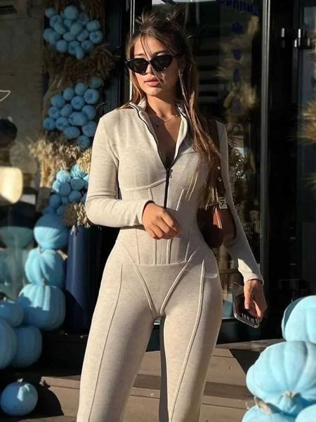 Mumins femininos Rompers Rompers zíper do zíper do fitness macacão Autumn e Winter Manga longa Cola alta Roupas de encaixe apertado mulheres