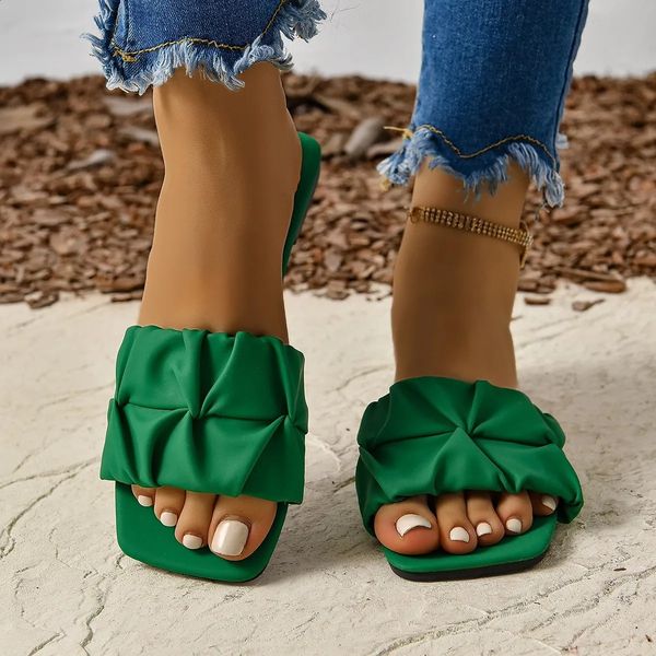 Summer Slippers for Women Flip Flops Flats Pleated Korean Slipper Sandals Green Slip on Shoes Plus Size 3542 241116