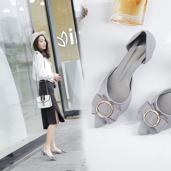 Med-high Heels slip on sandals women beach loafers 2019 new sweet korean girls jelly shoes cutout bow buckle pointed sandalias