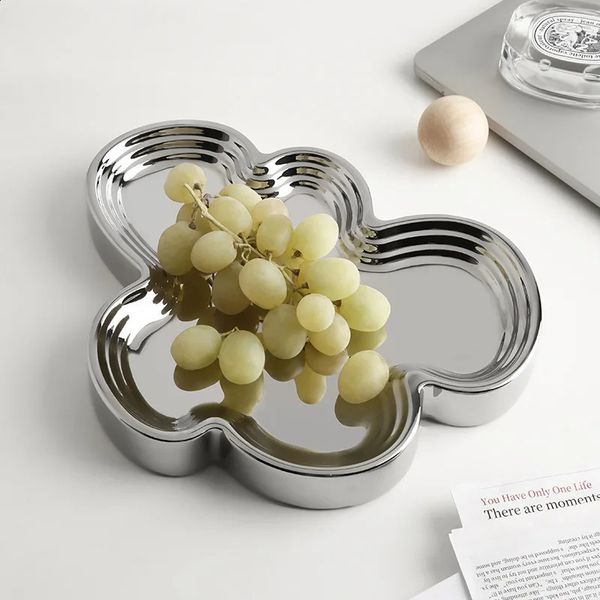 DyuIhr simple silver-plated fruit tray creative multifunctional home storage tray living room coffee table candy tray home decor 240731