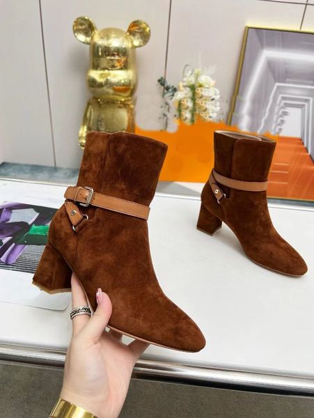 Paris autumn and winter new belt women&#039;s boots calf leather and ankle boots 2024