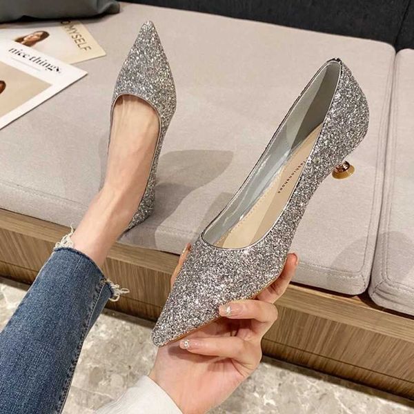 Saltos Noivas Mestres Mestres Vestido de noiva Primavera e Autumn Novo Sier High Womens Slim Heels Noivado Princesa Crystal Shoes WEPG