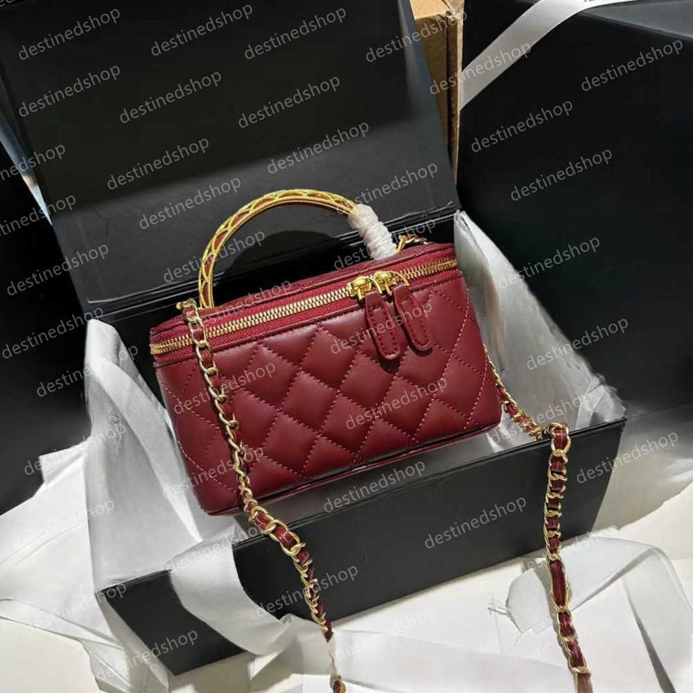 Womens Classic Vanity Box designer mirror makeup bag Portable Shoulder Handle Bag Leather Quilted Cross Gold Hardware Diamond Grid Suitcases Luxury