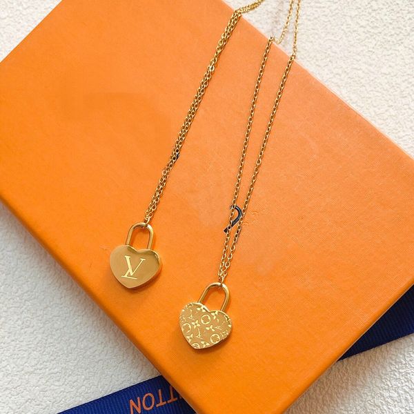 Womens Designer LuisPendant Neckalce Heart Love Necklace 18K Gold Jewelry Chain Necklace Classic Design Gift Party Long Chain