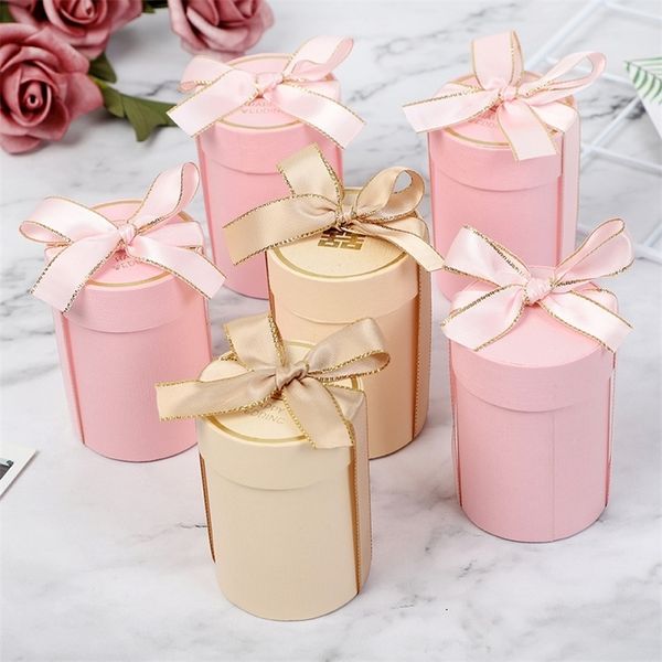 Gift Wrap Cylinder Chocolate Candy Box Wedding Favors and Gift Boxes for Wedding Decoration Baby Shower Gift Bags Party Supplies 220913