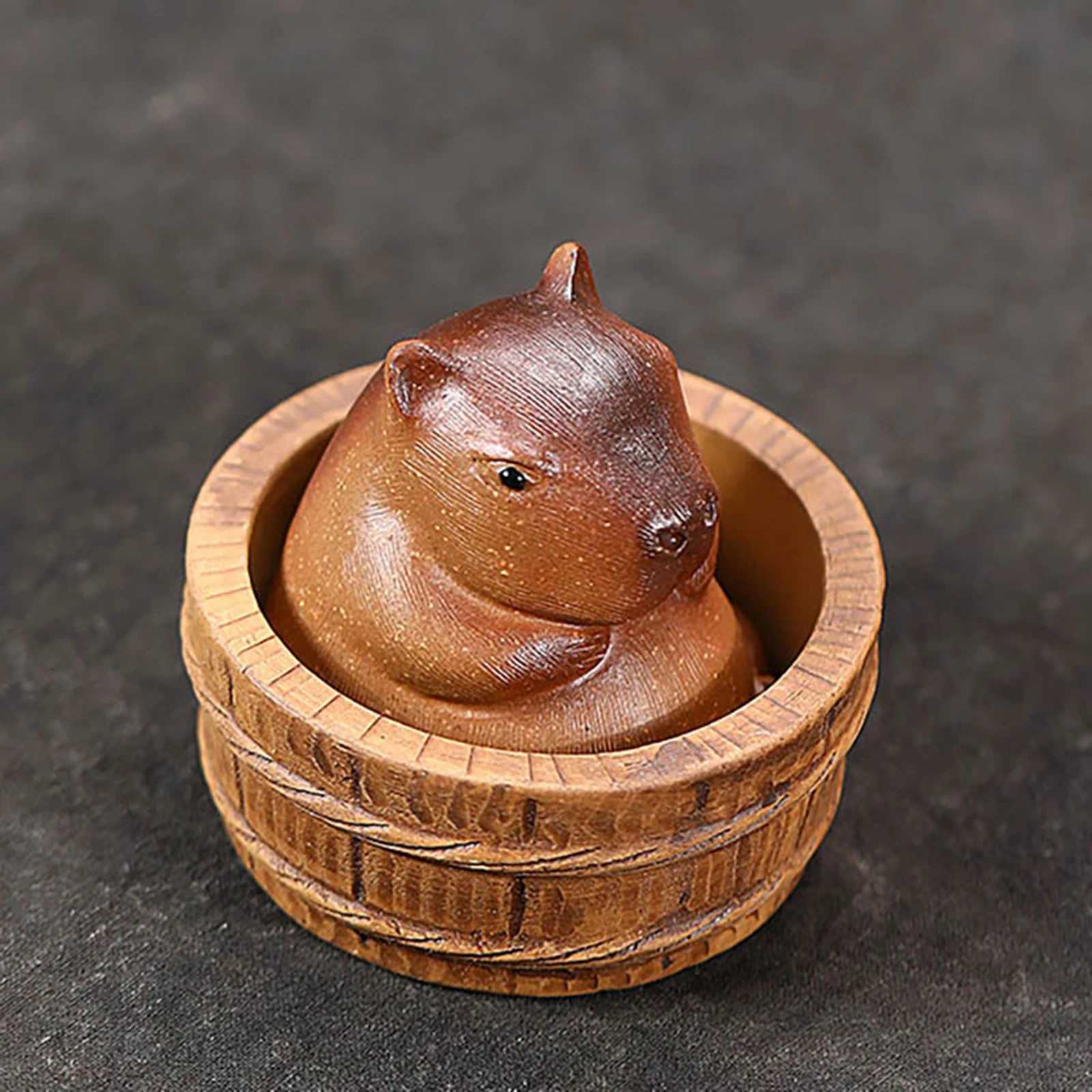 Capybara Tea Pet Statue Lovely Tea Pet Ornaments Pottery Clay Mini Capybara Sculpture for Home Bedroom Shelf Office Tea LoversXJ240824