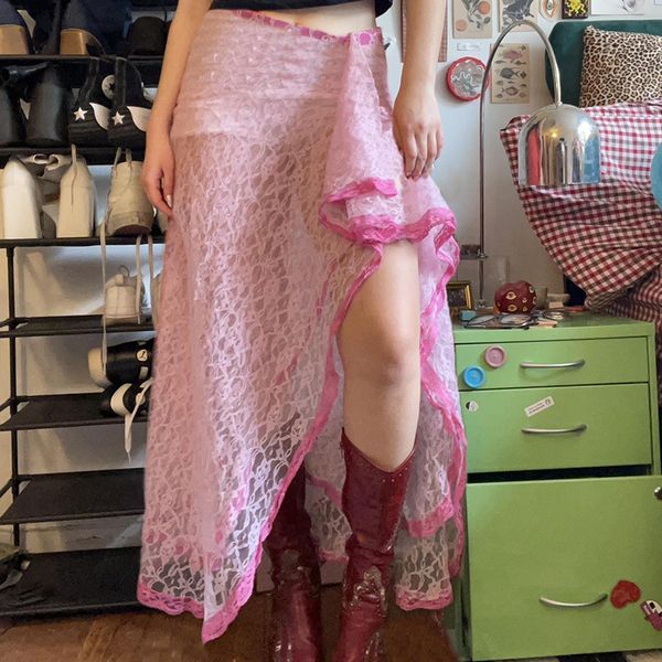 Women Sweet Pink Lace Split Skirt Y2K Streetwear Contrast Aesthetic Stylish Flowy Long Skirts Cute Outfits Summer Holiday