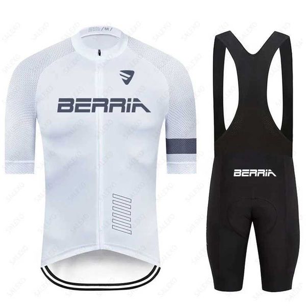 Cycling Jersey Sets 2024 BERRIA Team Cycling Sets Mens Bicycle Clothing Breathable Mountain Cycling Clothes Suits Ropa Ciclismo Verano Triat