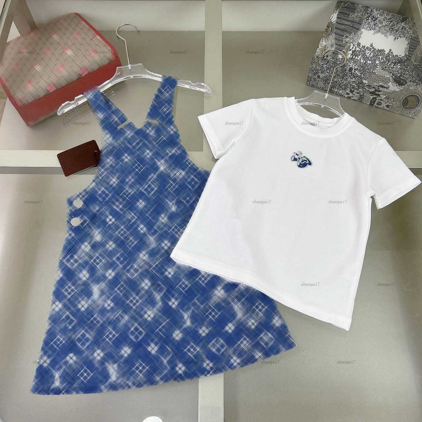 Top girls dress suit Flower printing baby two-piece kids designer clothes Summer Crew-neck T-shirts and denim skirts A071X02N022