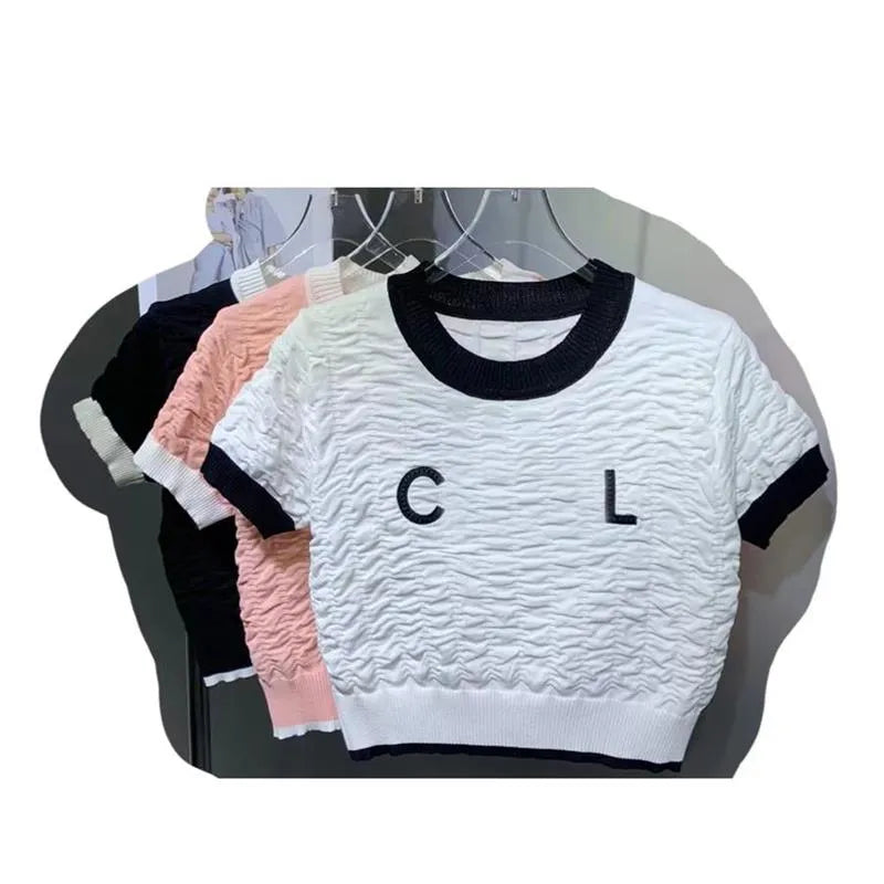 Women&#039;s Short Sleeve Round Neck T-Shirt With Bubble Fold And Chest Letter Embroidery ebc7