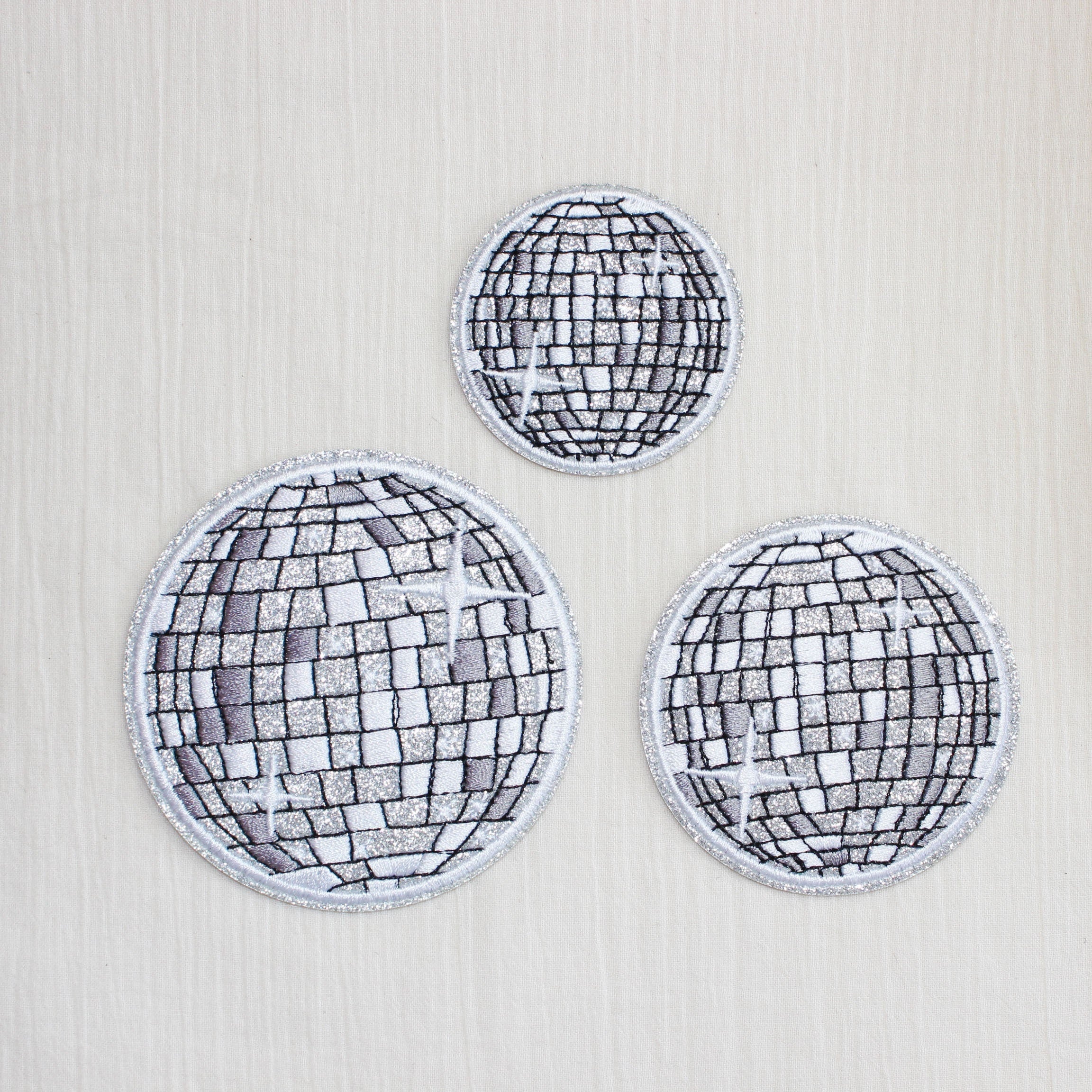 TEMU 3-piece Set Disco Ball Iron-on Embroidered Patches With Glitter Detail, Mixed Color – Diy Decorative Appliqués For Clothing, Hats, Bags, And