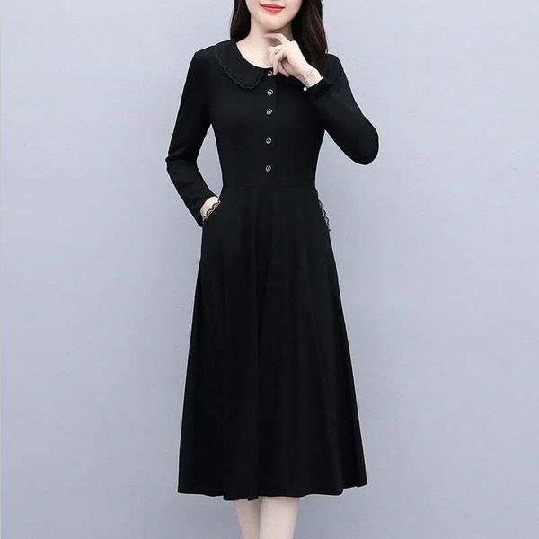 Long-sleeved dress, large size, slim waist, belly-covering, fashionable outfit, temperament, long swing, little black dress