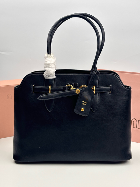 Designer Half Moon Smooth Shoulder Cyme Tote Underarm Fashion Women Tonca Cross Body Bag Mini Purse Textured Leather Hobo Bags