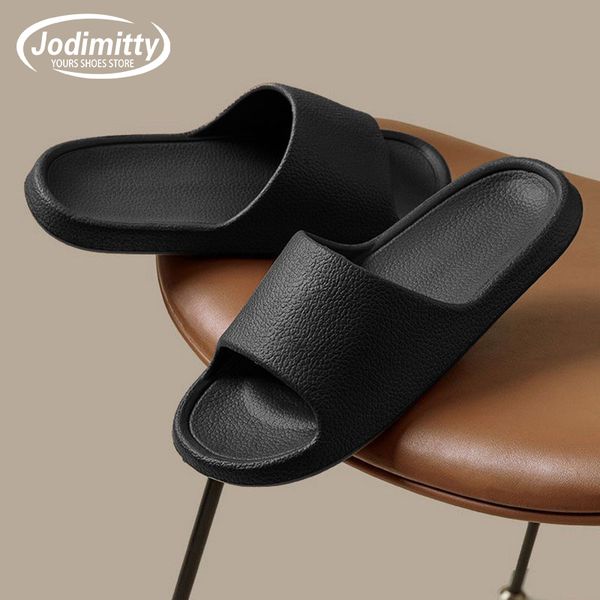 Men Sandals Flip Flops Man Slippers Solid Color Simple Non-Slip Soft Sole Comfortable Shower Slippers Outdoor Couple Shoes