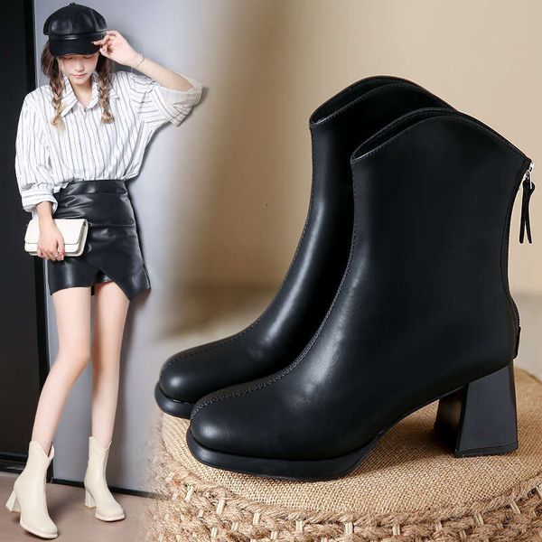 New high-heeled Martin internet famous short boots, heels, thick soles, waterproof platform, fashionable new Chelsea boots for women