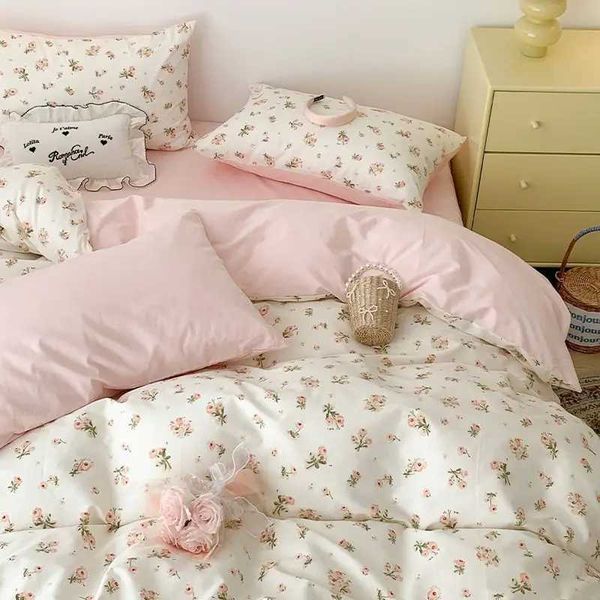 Ins Pink Flowers Bedding Set Flat Bed Sheet cases Twin Full Queen Size Bed Linen Women Girls Floral Duvet Cover No Filling X250203