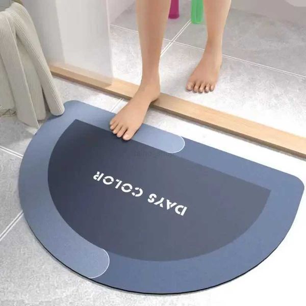 Super Absorbent Shower Bath Mat Bathroom Anti-Slip Carpet Rug Simple Kitchen Entrance Soft Door Bathtub Side Bath Mat Home DecorXJ32